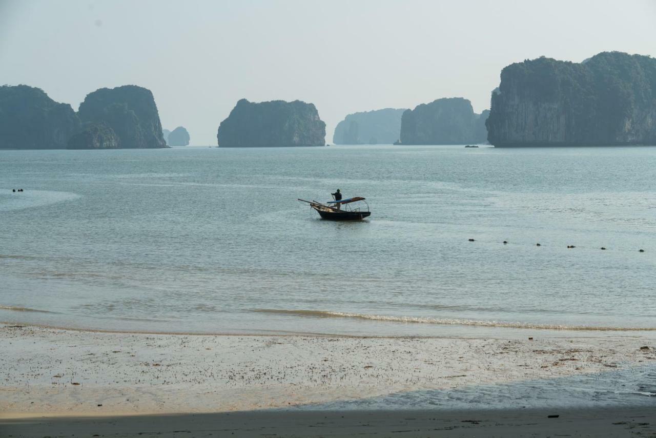 Hotel Halong Paloma Cruise à Hạ Long Extérieur photo